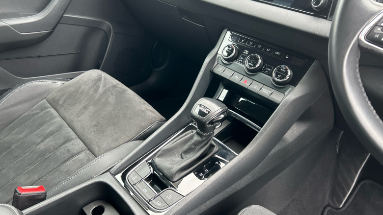 Skoda Karoq 1.5 TSI SE L 5dr DSG Petrol Estate